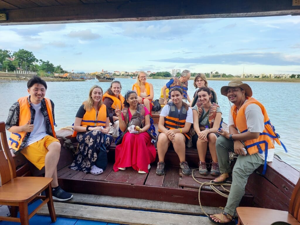 VIET NAM SIGNATURE 14 DAYS TRIP